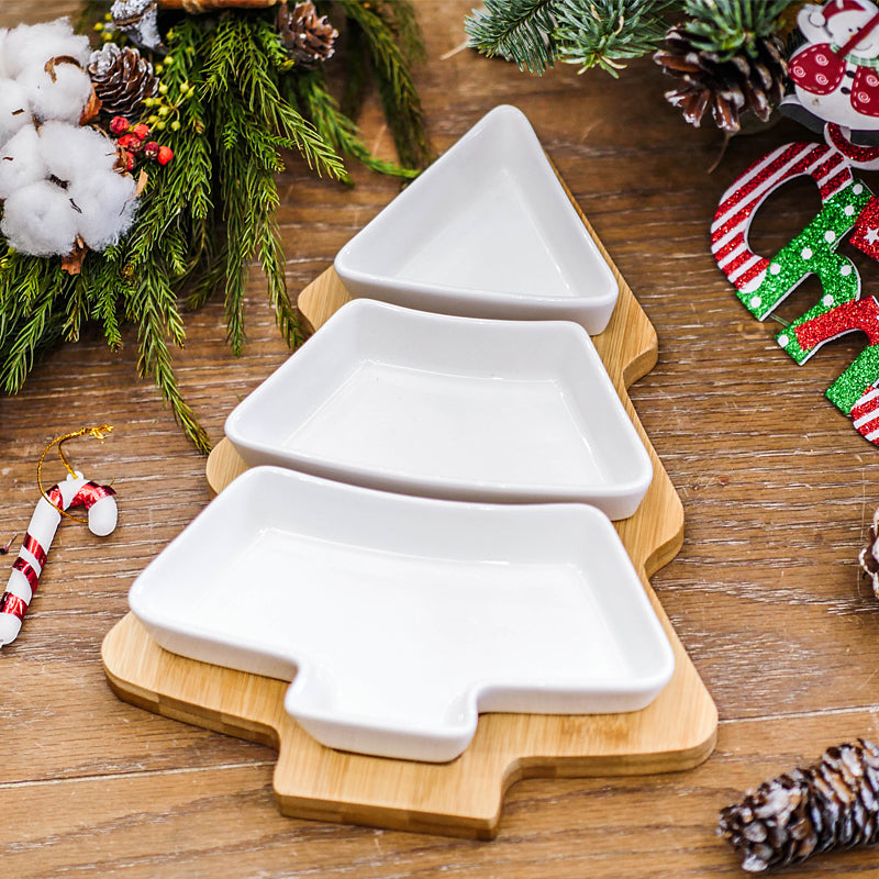 Lot de 4 assiettes en céramique en forme de sapin de Noël 