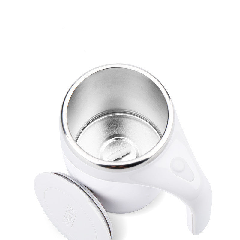 Tasse à café magnétique rotative rechargeable avec agitateur automatique, idéale pour préparer des milkshakes faciles et rapides.