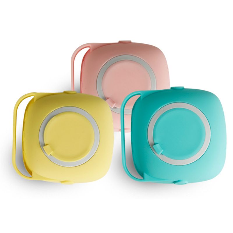Brosse de bain pour chat et chien à poils souples en silicone, peigne et distributeur de shampoing pour le toilettage et le démêlage des poils morts.