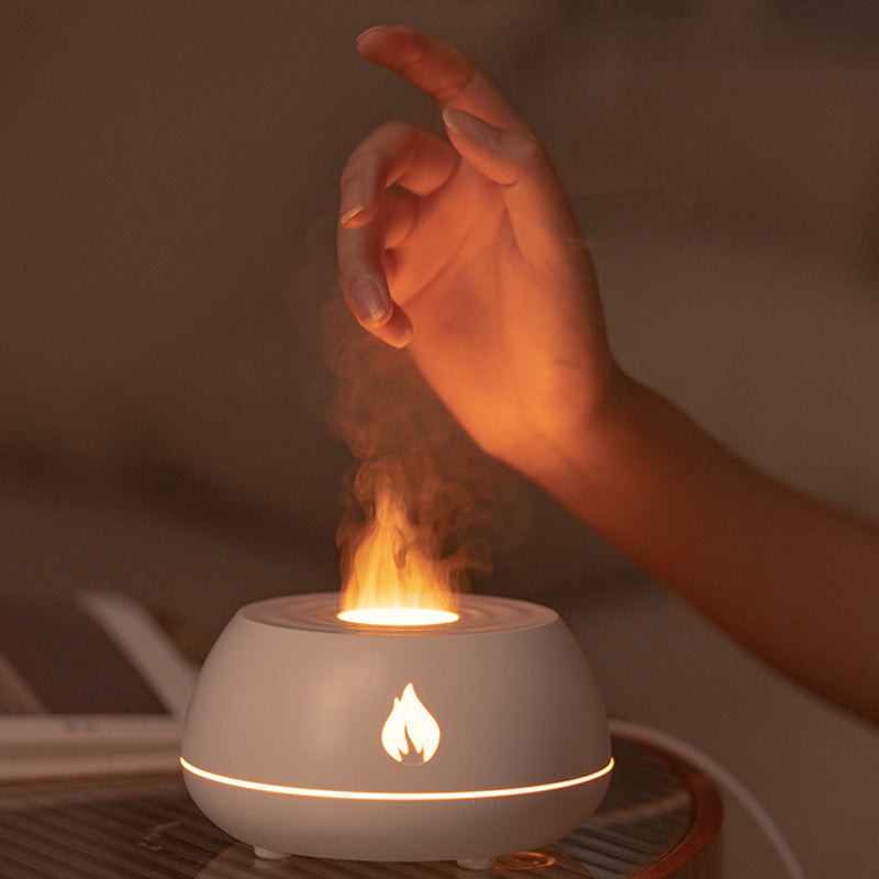 Diffuseur d'huiles essentielles à flamme avec 7 couleurs de lumière, humidificateur d'air pour la maison, 130 ml, USB