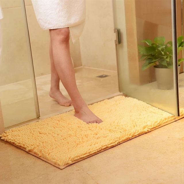 Tapis de sol de salle de bain absorbant en chenille et antidérapant