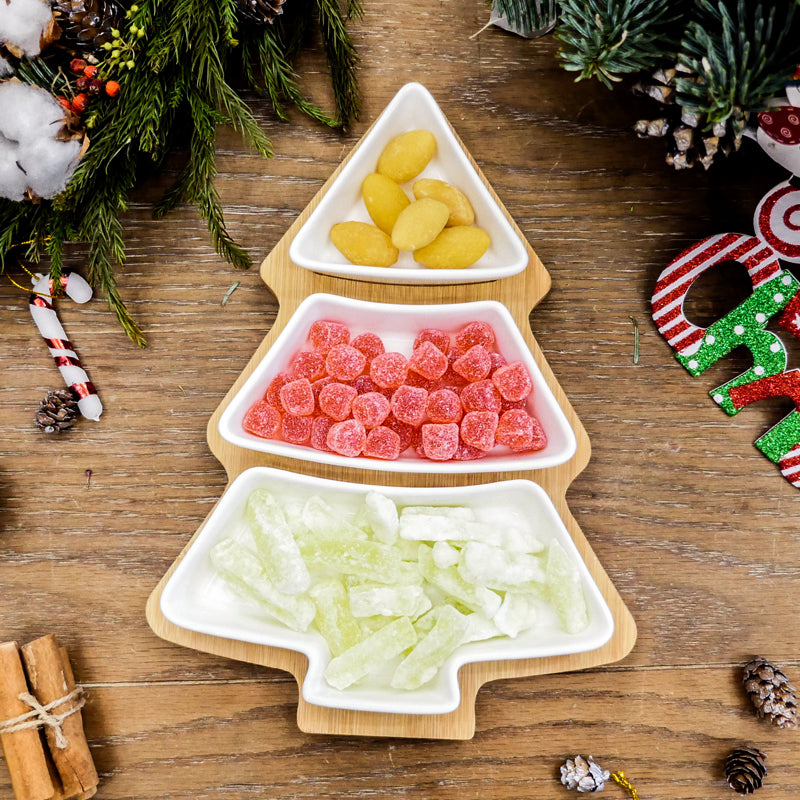 Lot de 4 assiettes en céramique en forme de sapin de Noël 