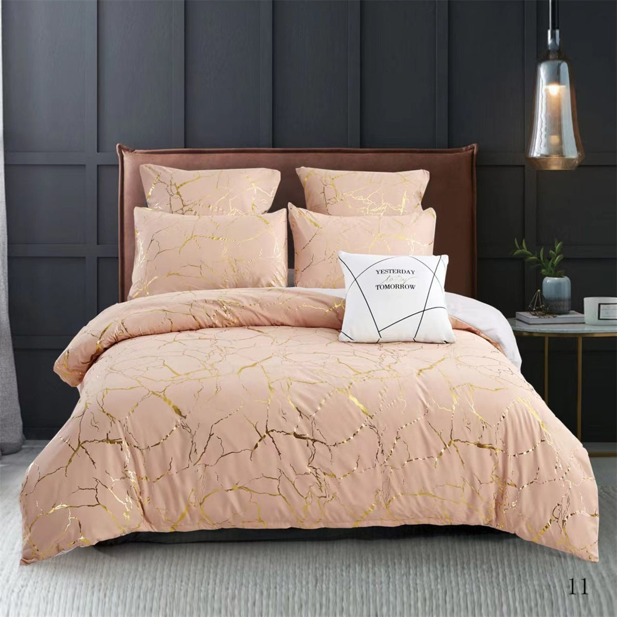 Housse de couette dorée en trois pièces pour usage domestique
