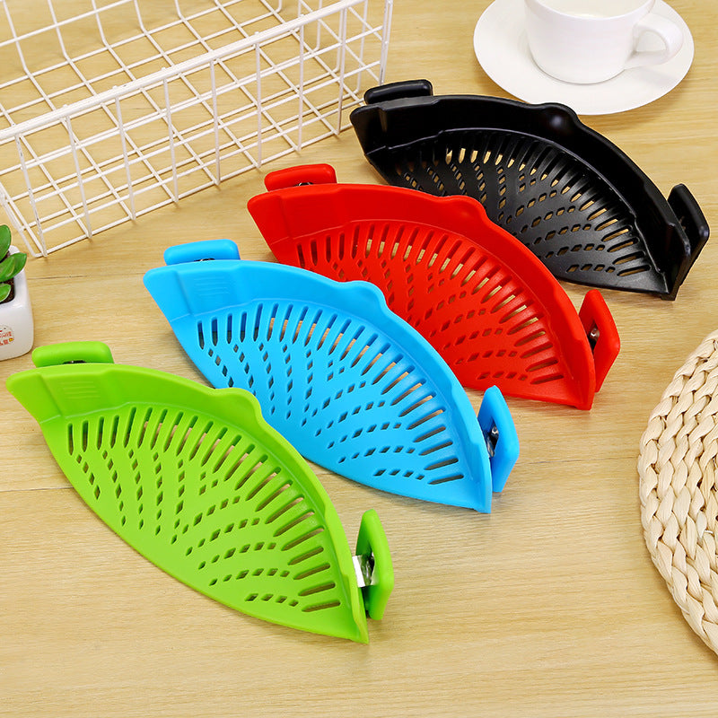 Passoire à huile en silicone à clipser pour casseroles, poêles et bols. Passoire créative pour égoutter le riz et les liquides. Convient à toutes les tailles de casseroles.
