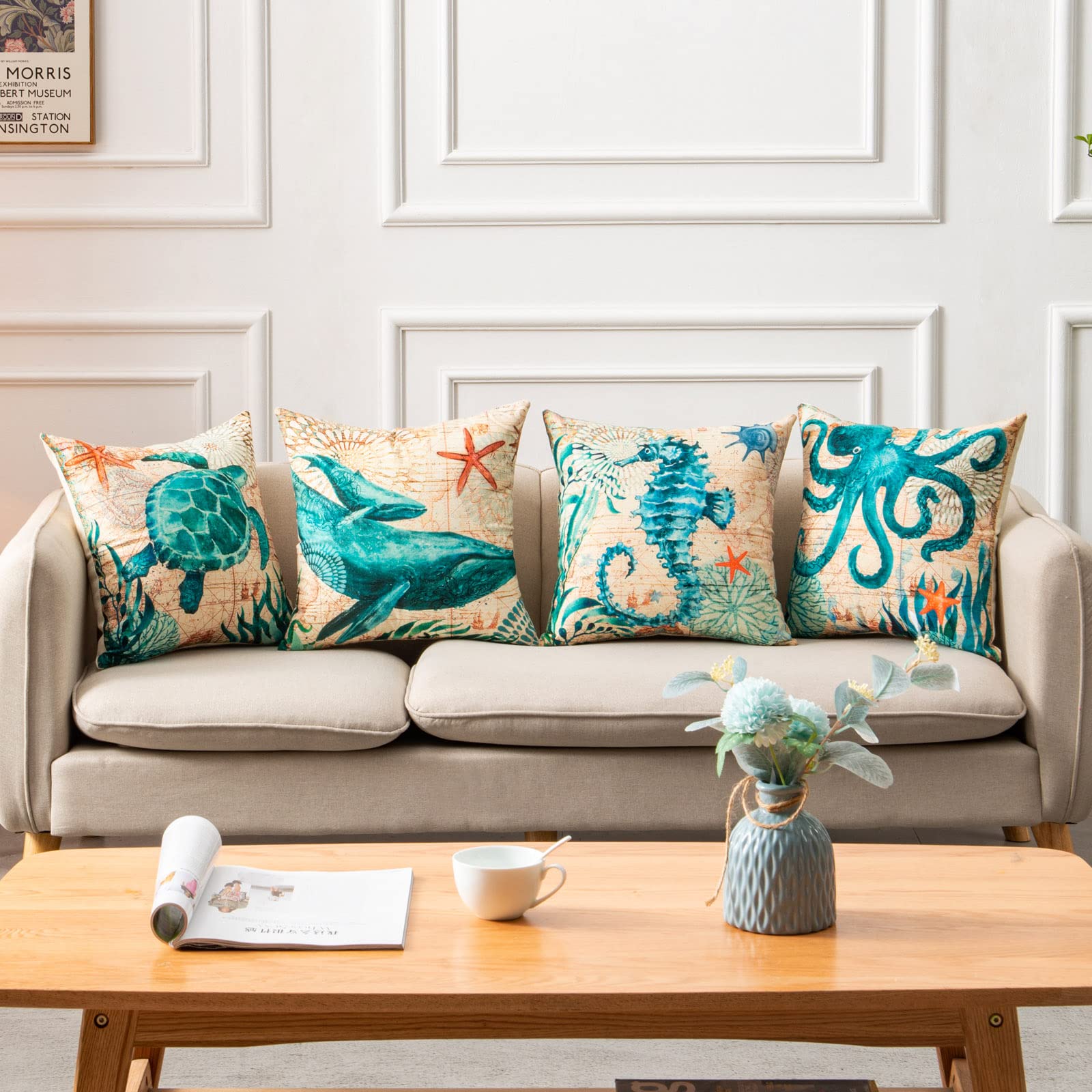 Housses de coussin imprimées tortues marines pour la décoration intérieure, canapé et fauteuil.