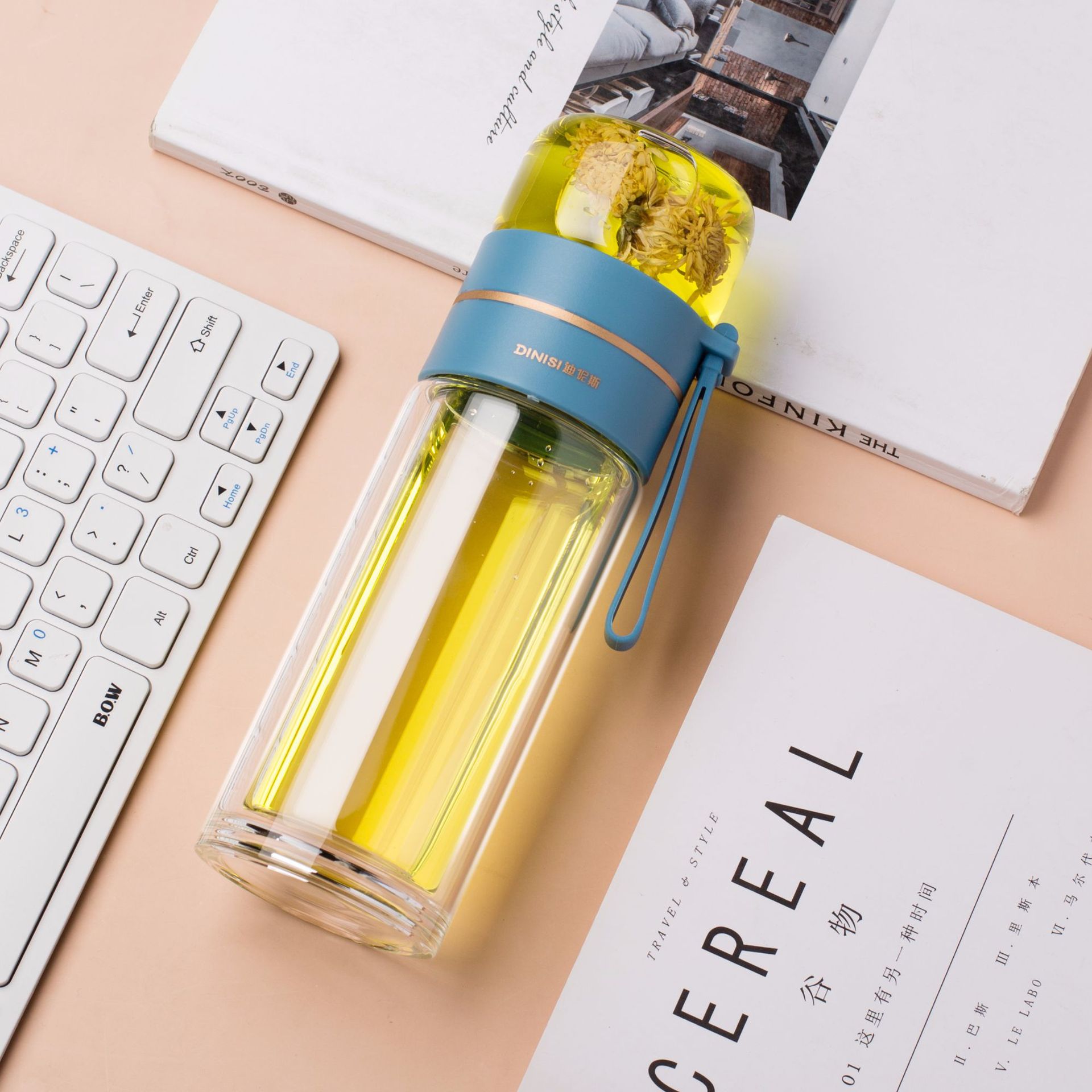 Bouteille d'eau en verre avec infuseur à thé intégré, filtre pour séparer le thé, bouteille en verre à double paroi étanche.