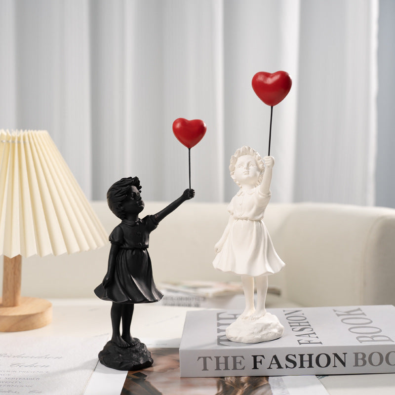 Petite fille avec un ballon, sculpture artistique, décoration de salon, résine