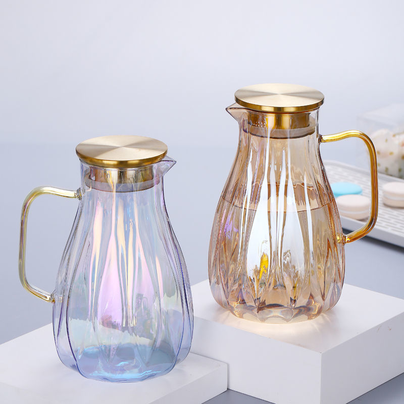 Ensemble de casseroles colorées transparentes résistantes aux hautes températures pour usage domestique