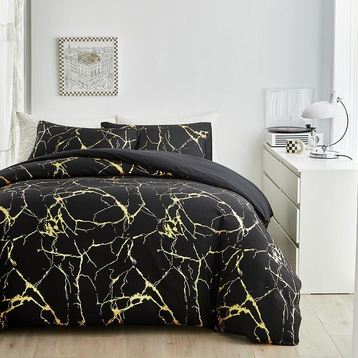 Housse de couette dorée en trois pièces pour usage domestique