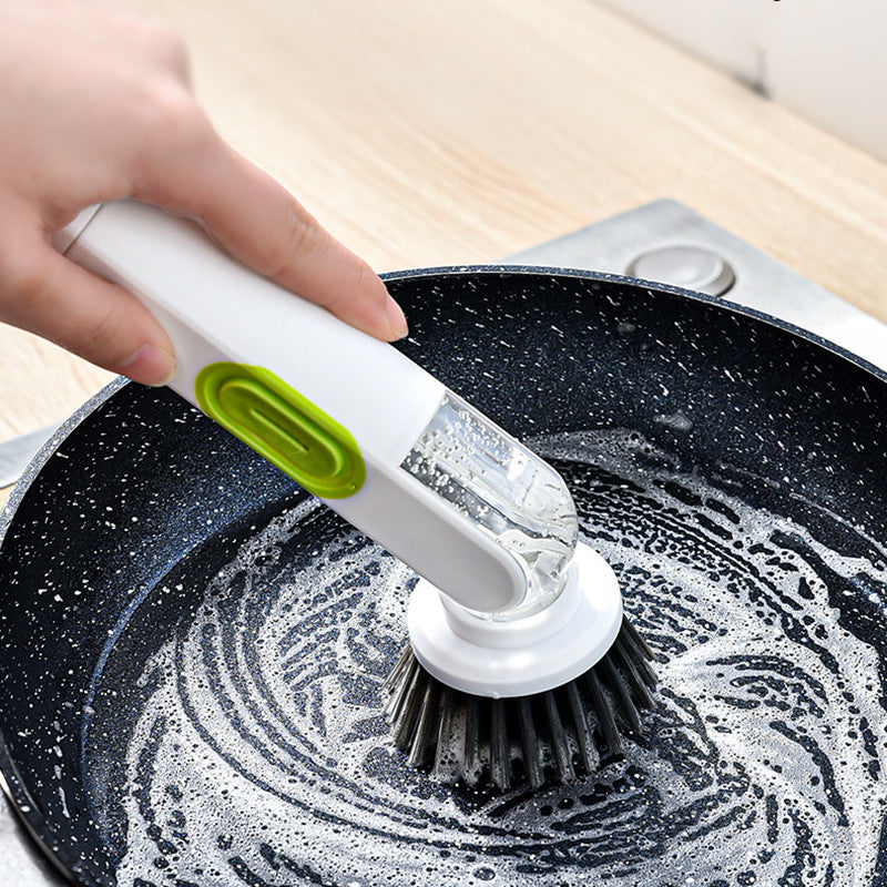 Brosse de nettoyage multifonctionnelle à long manche, remplie de liquide, avec distributeur de liquide et deux têtes de rechange pour accessoires de nettoyage de cuisine.