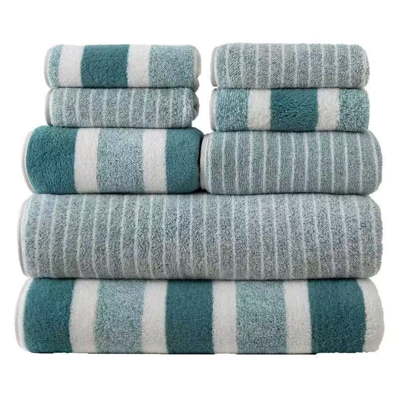 Ensemble de 8 serviettes de toilette absorbantes et épaisses pour la maison.