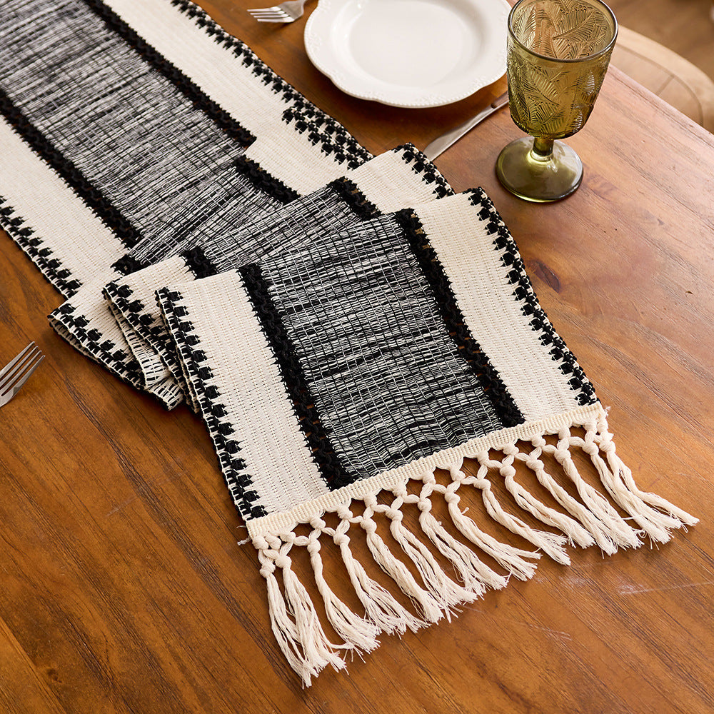 Chemin de table en lin style loisirs pour la maison