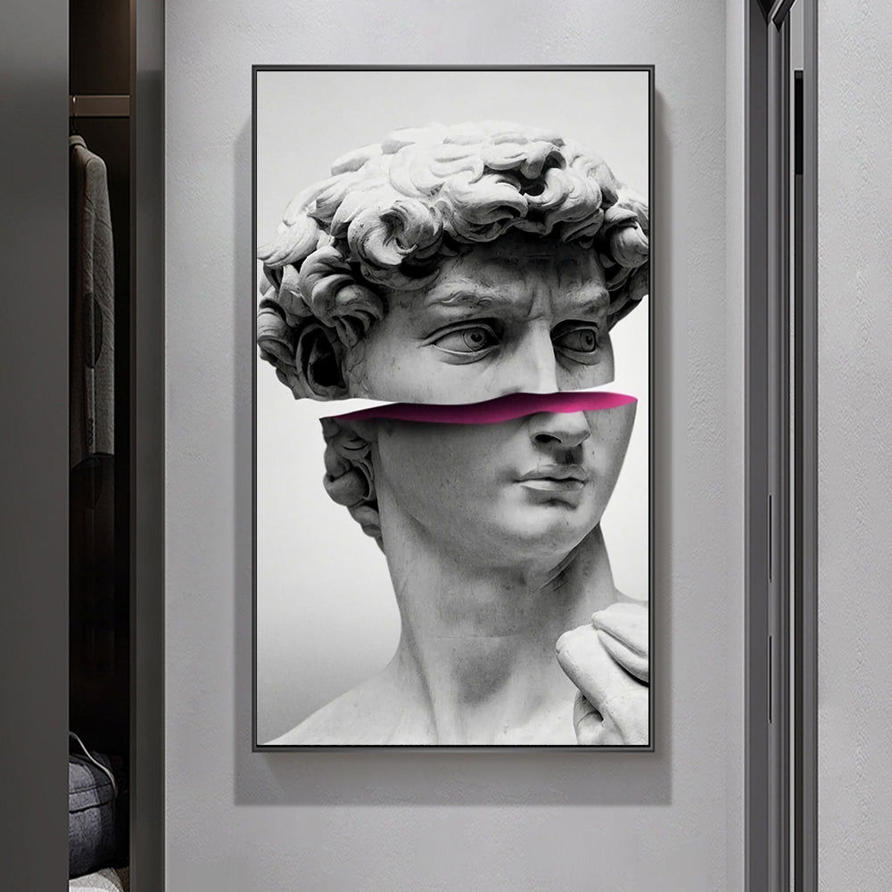 Sculptures, toiles, affiches et peintures